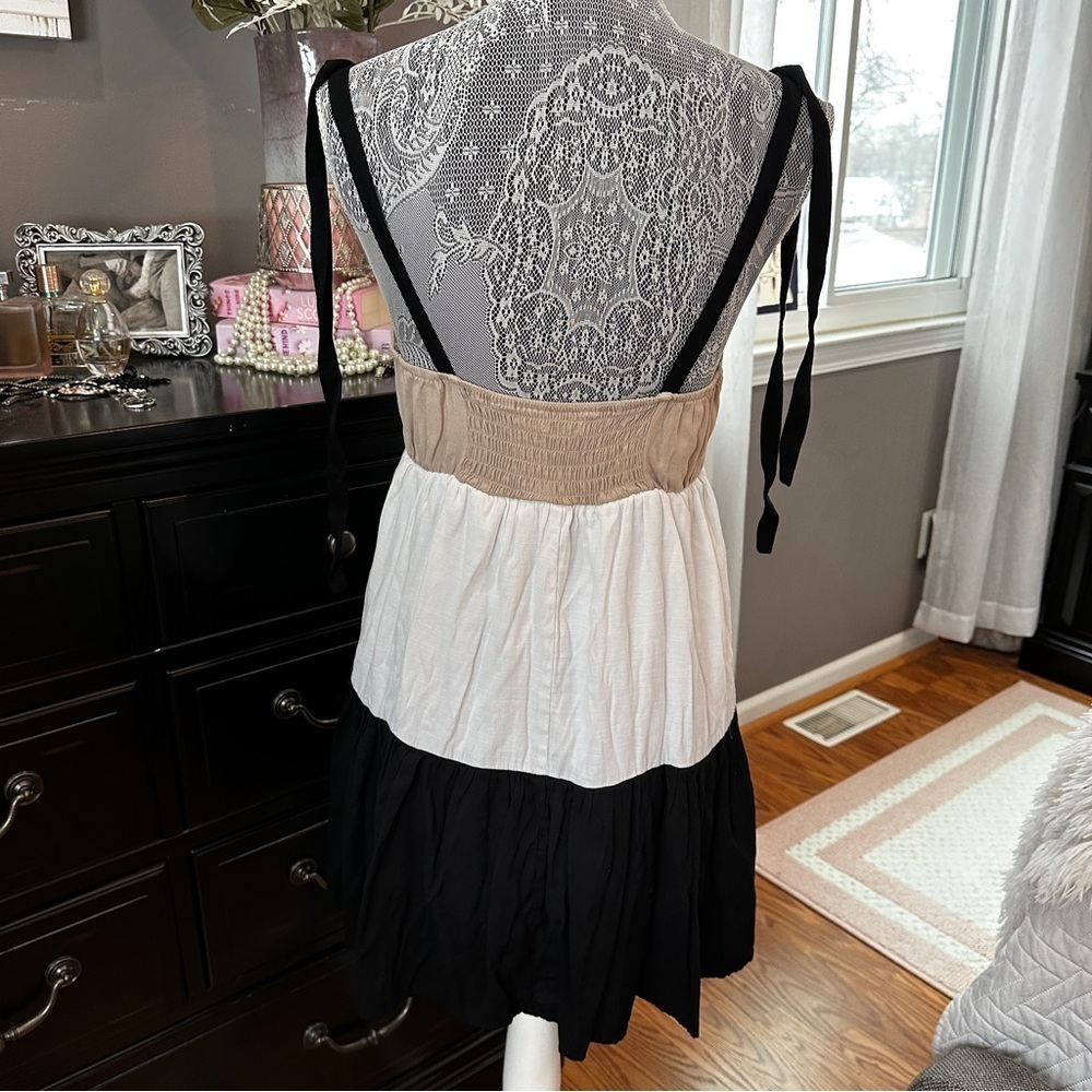 Mi Ami Colorblock Tiered Mini Dress Tie Straps Neutral Boho Medium - Picture 5 of 16